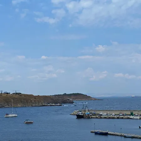 Daire Admiral Sea Chernomorets